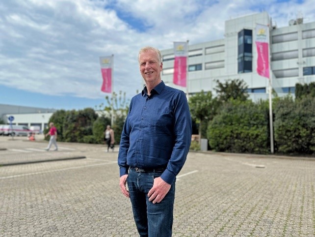 Portret Frank Okhuijsen Algemeen manager werk- en ontwikkelbedrijf Den Haag Werkt